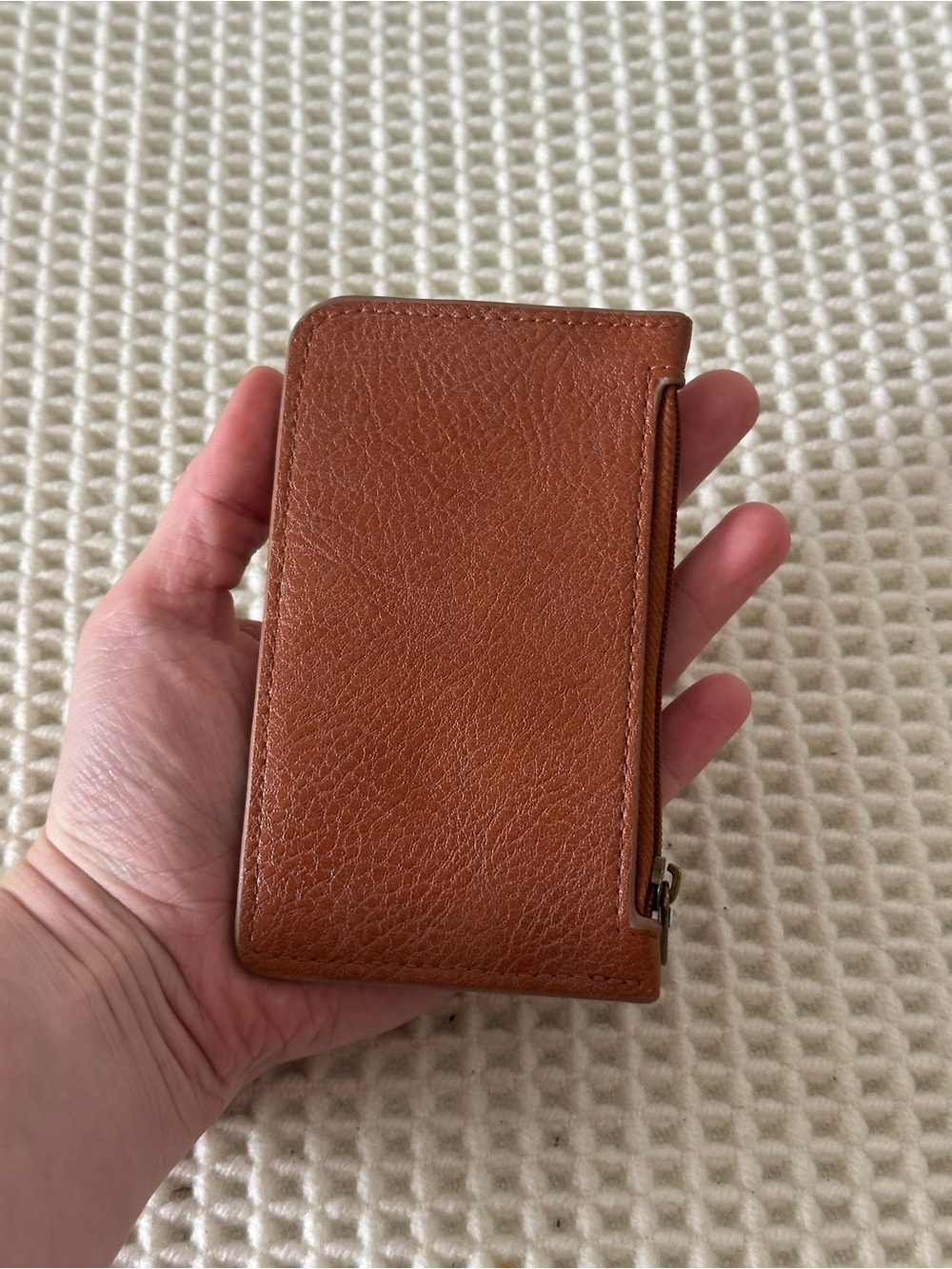 Universal Thread Cardholder Wallet - Picture 2 of 3